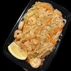 Best Pad Thai w. Chicken, Beef or Shrimp in Stamford, CT
